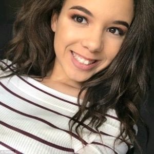 Meet your Posher, Rose